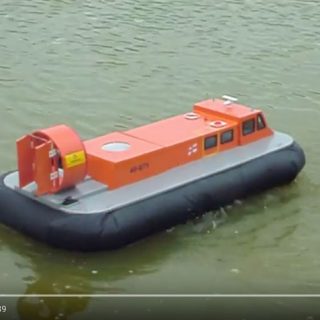 Peter Bryant - Griffin 2000 Hovercraft