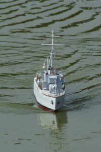 HMS Acute DSC01665.JPG