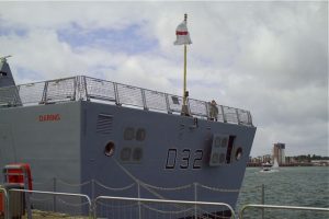 HMS Daring PICT0100