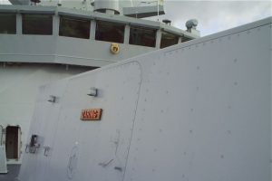 HMS Daring PICT0091