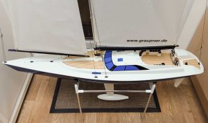 Graupner TrueBlue Model Yacht – SOLD