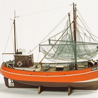 1616 9252 Cux 87 Krabben Kutter Model Boat Kit